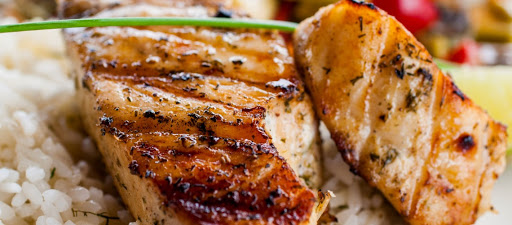 Grilintos žuvies užkandžiai