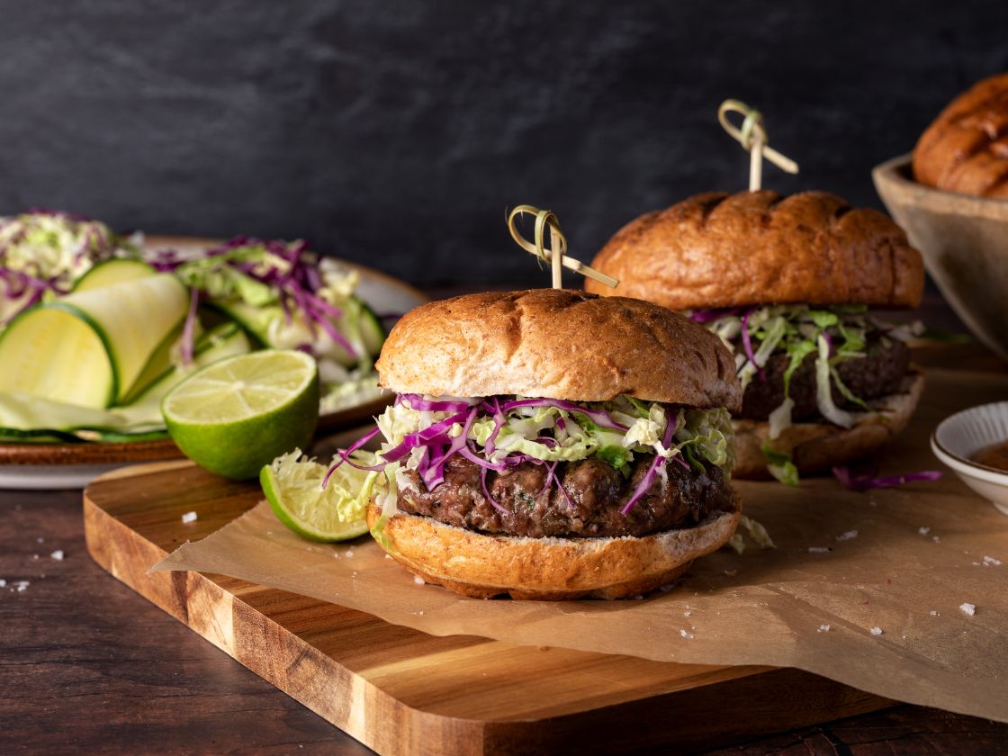 Kapotos jautienos BURGERIAI